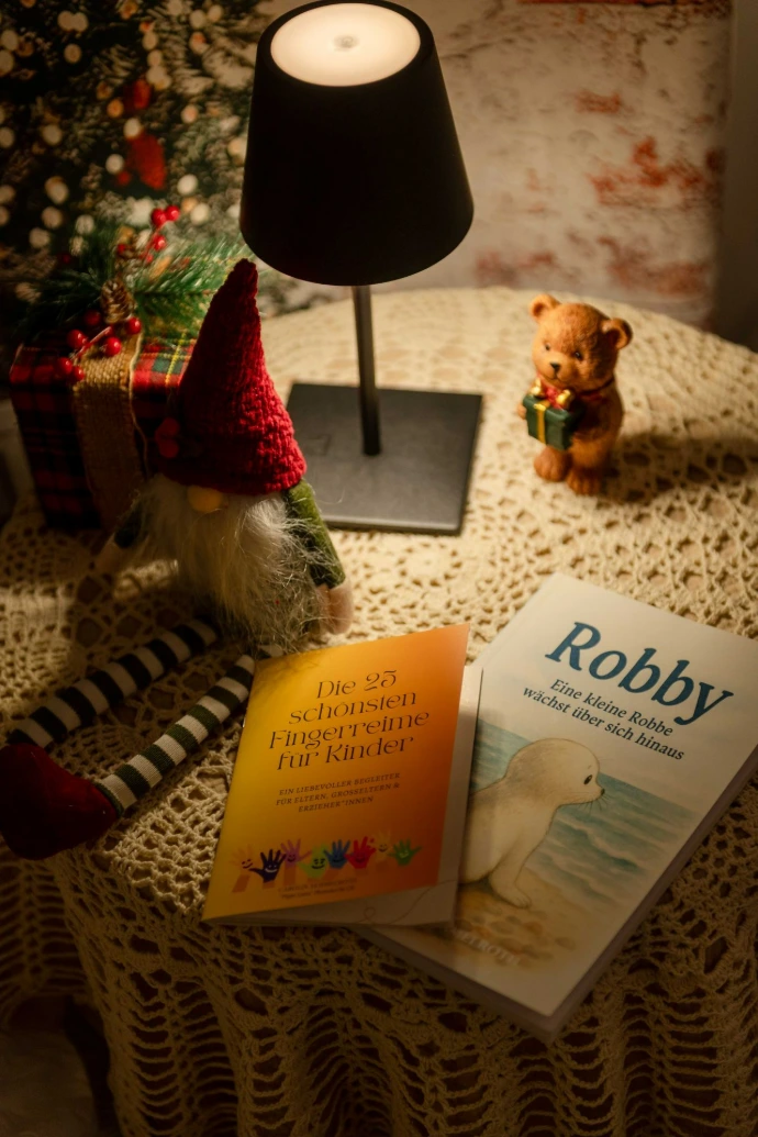 Bücher als Einschlafritual | Robby Buch und Fingerreime